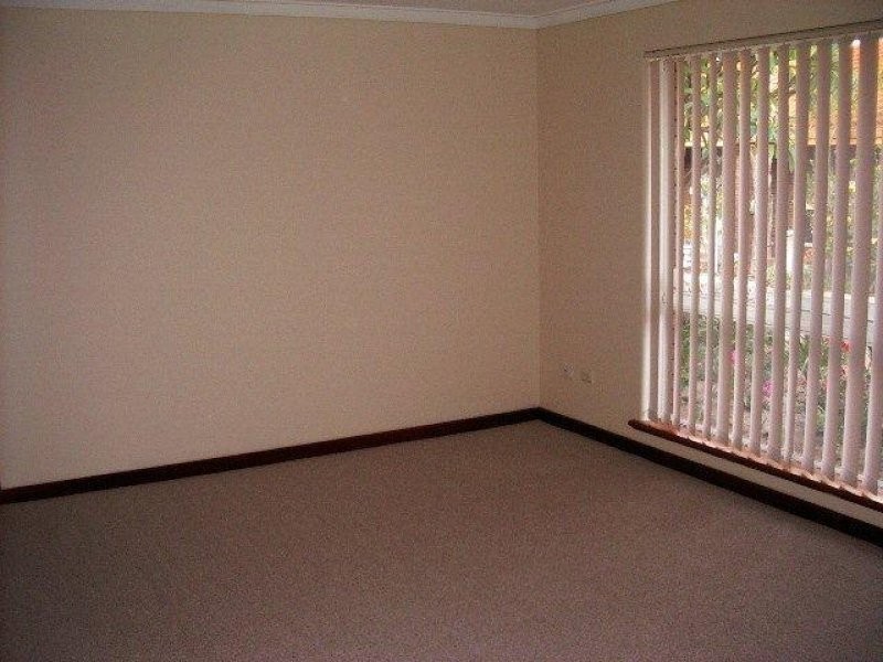 23 Creery Street, Dudley Park WA 6210