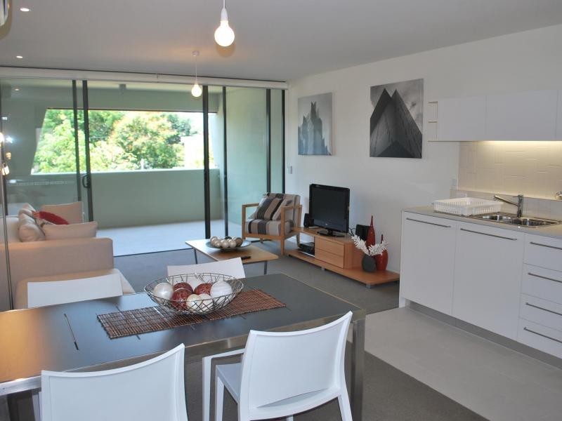 8 Musgrave St, West End QLD 4101