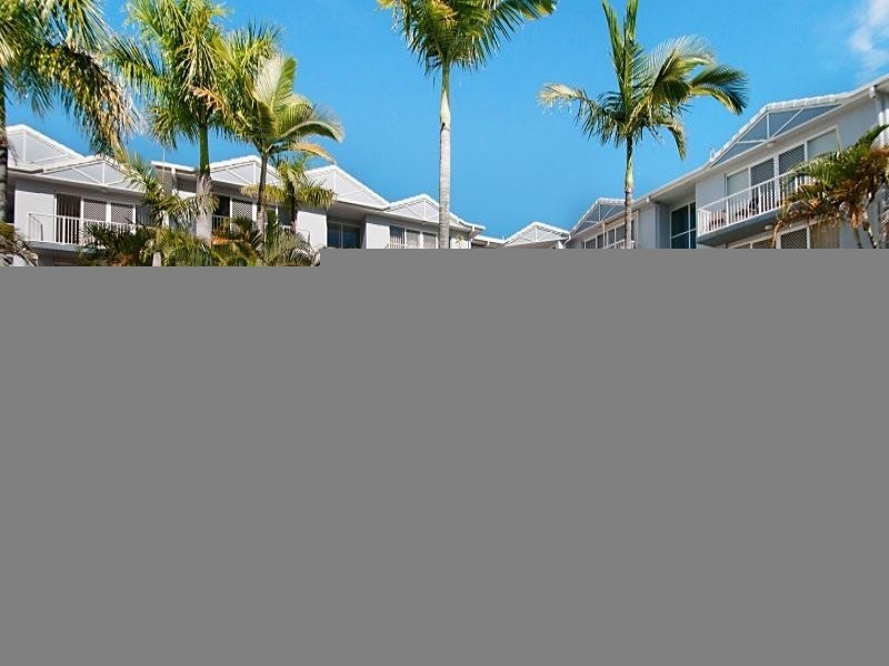 12 Whiting Street, Labrador QLD 4215