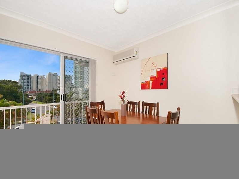 12 Whiting Street, Labrador QLD 4215