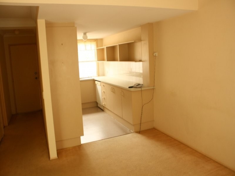 1 Resort Drive, Robina QLD 4226