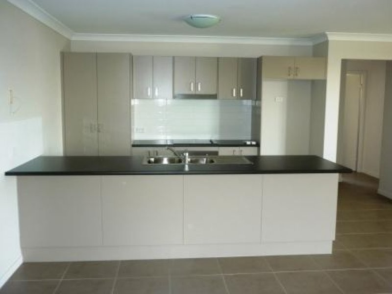 13 Mia Court, Kawungan QLD 4655
