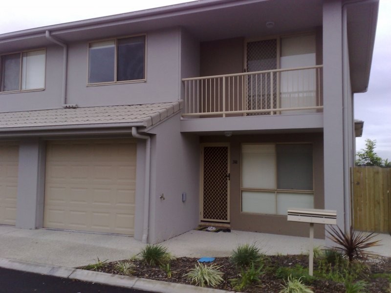 38 Johnston Street, Carina QLD 4152