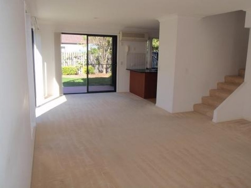 64 Gilston Road, Nerang QLD 4211