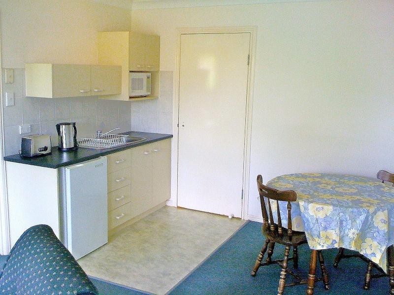 8 Page Street, Bethania QLD 4205