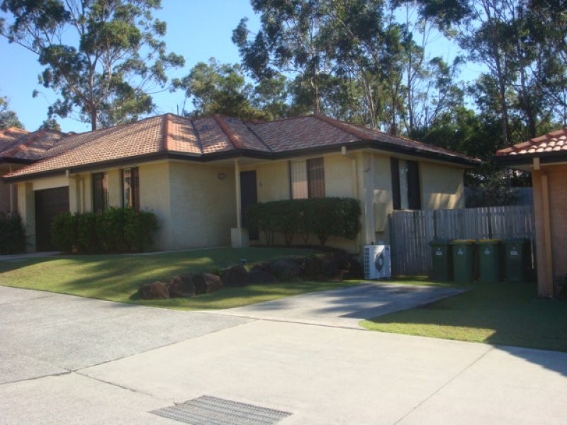 20 BROWN STREET, Labrador QLD 4215