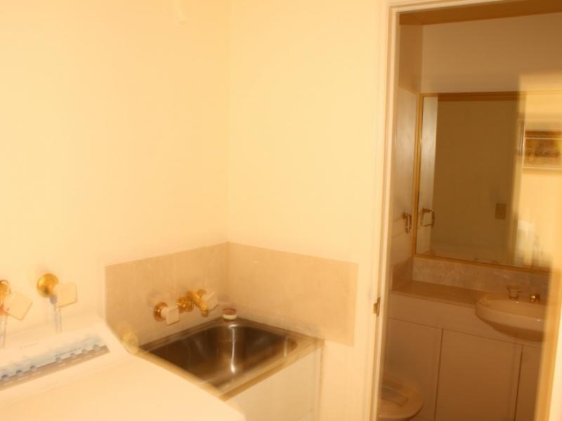 1 Resort Drive, Robina QLD 4226