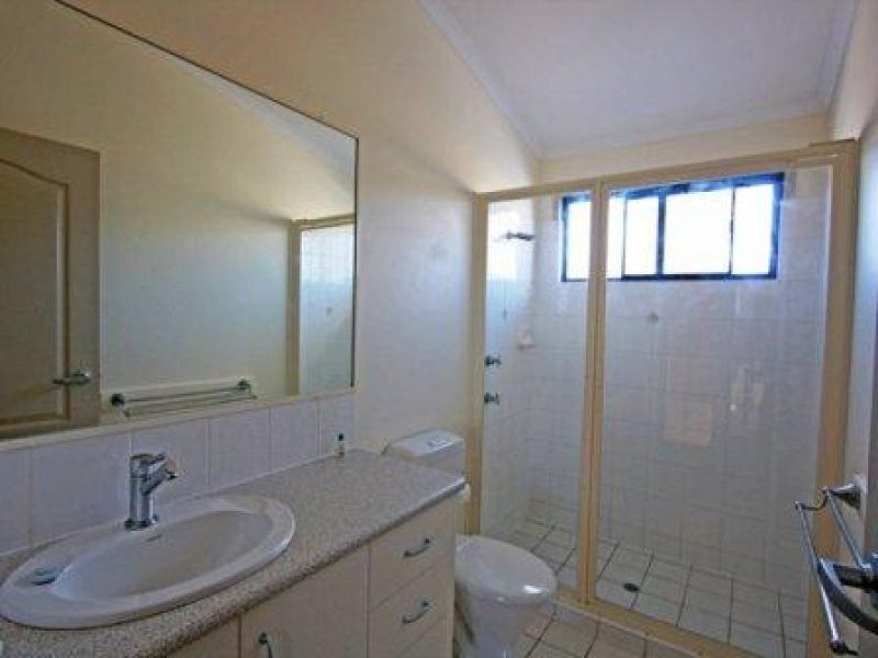 13-56-58 Main Street, Pialba QLD 4655