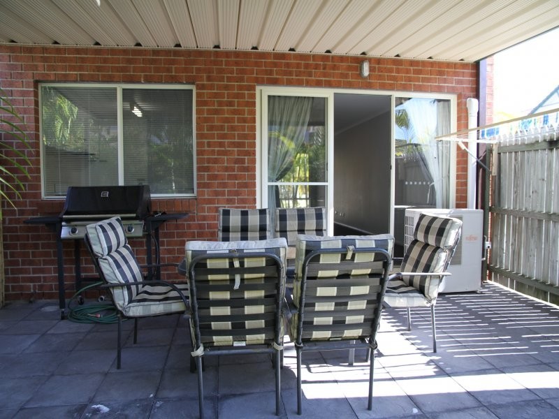 643 Pine Ridge Road, Biggera Waters QLD 4216