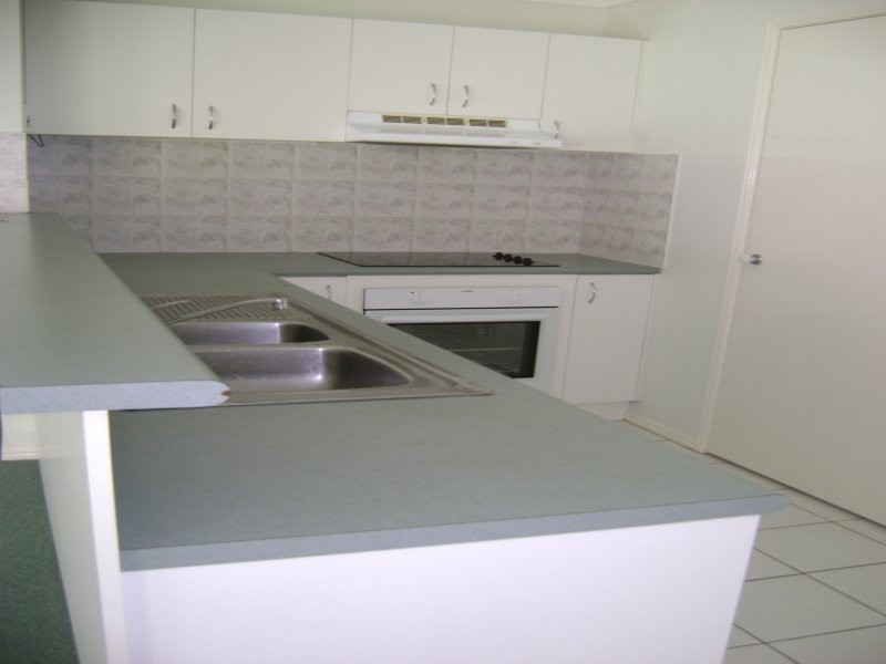 69 Kununurra Cres, Shailer Park QLD 4128