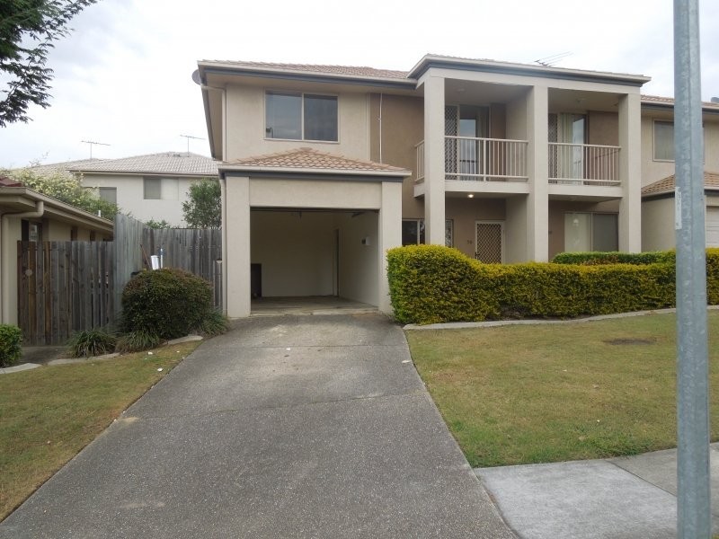 50 Kate Street, Carina QLD 4152