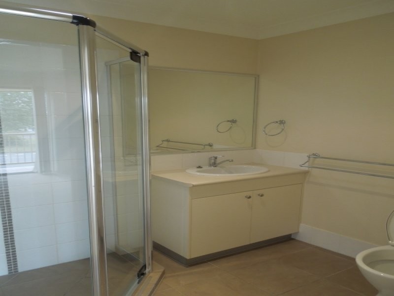 50 Kate Street, Carina QLD 4152