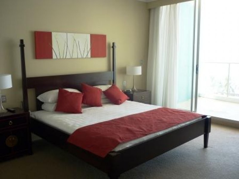 569 The Esplanade, Urangan QLD 4655
