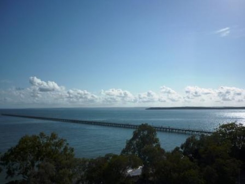 569 The Esplanade, Urangan QLD 4655