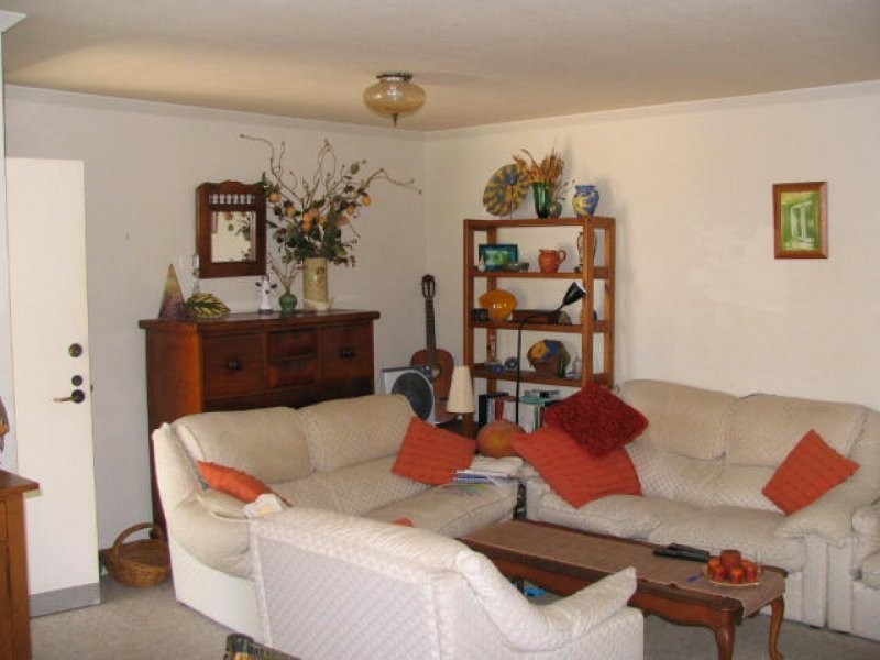 111 Markeri Street, Mermaid Waters QLD 4218