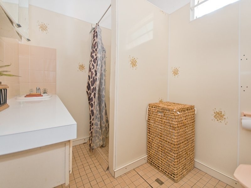 110 Creek Road, Mount Gravatt East QLD 4122