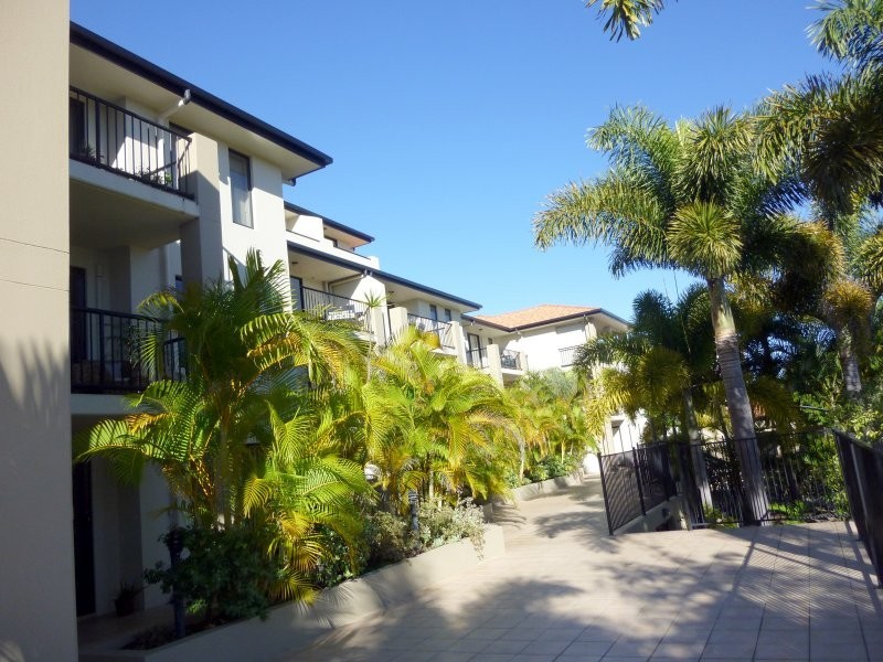 79 Townson Avenue, Palm Beach QLD 4221