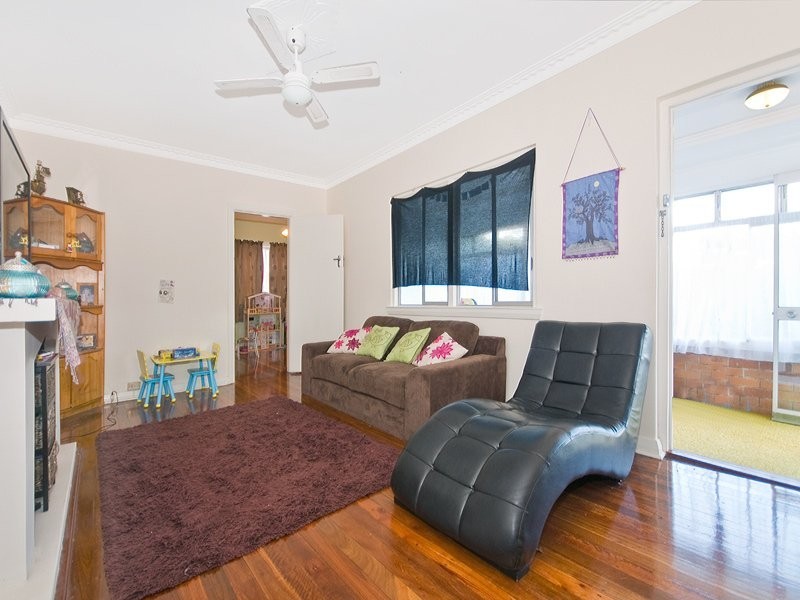 110 Creek Road, Mount Gravatt East QLD 4122