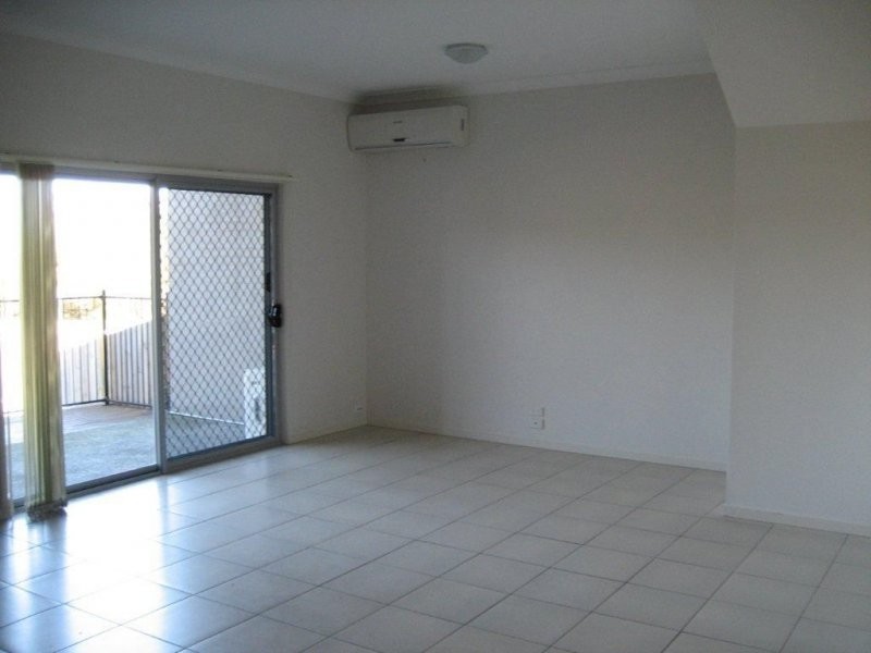 2 Toohey Street, Pacific Pines QLD 4211