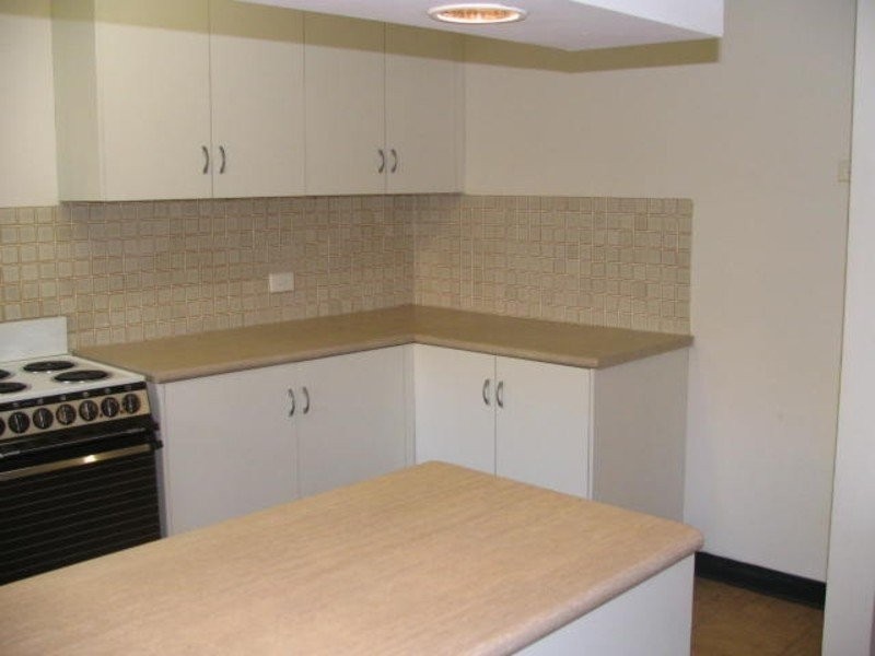 111 Markeri Street, Mermaid Waters QLD 4218