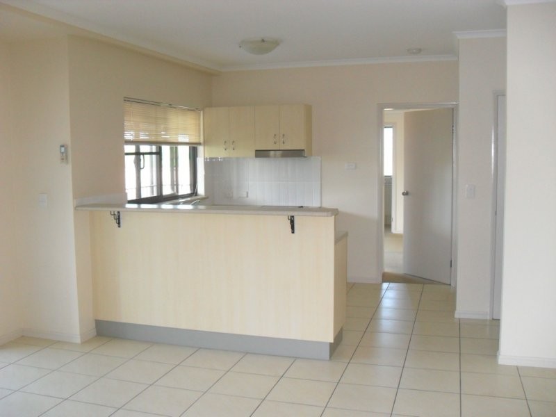 434-446 Kamerunga Rd, Redlynch QLD 4870