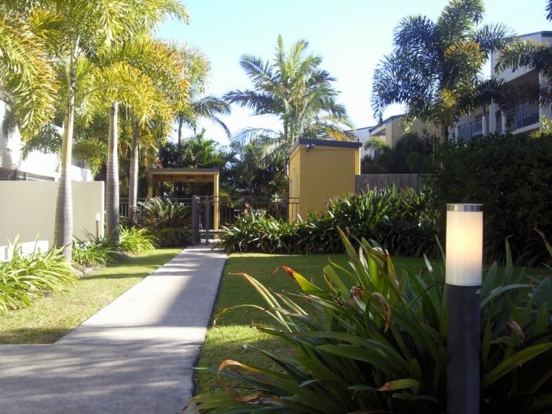 8 Mascar St, Upper Mount Gravatt QLD 4122