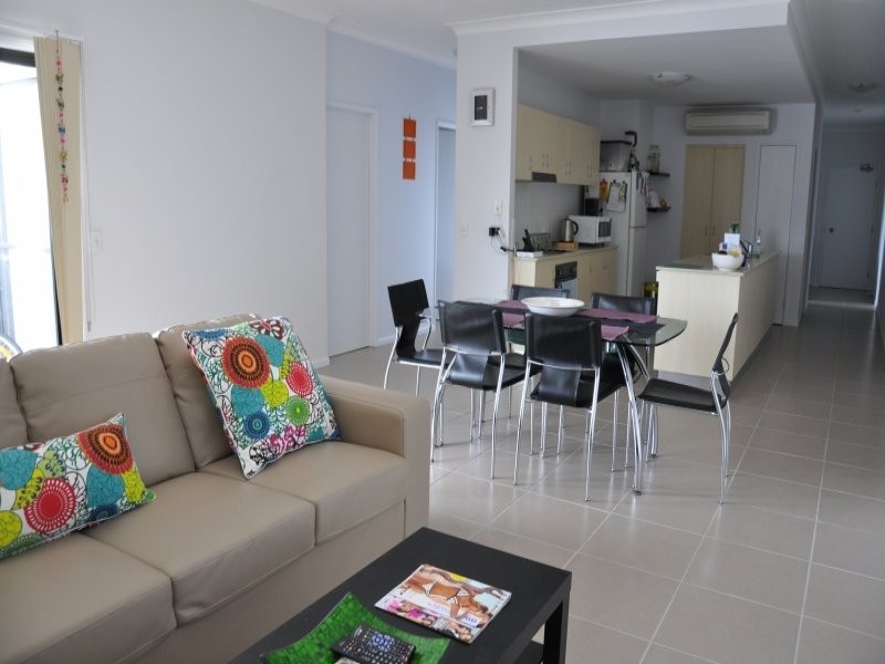 93-95 McLeod Street, Cairns QLD 4870