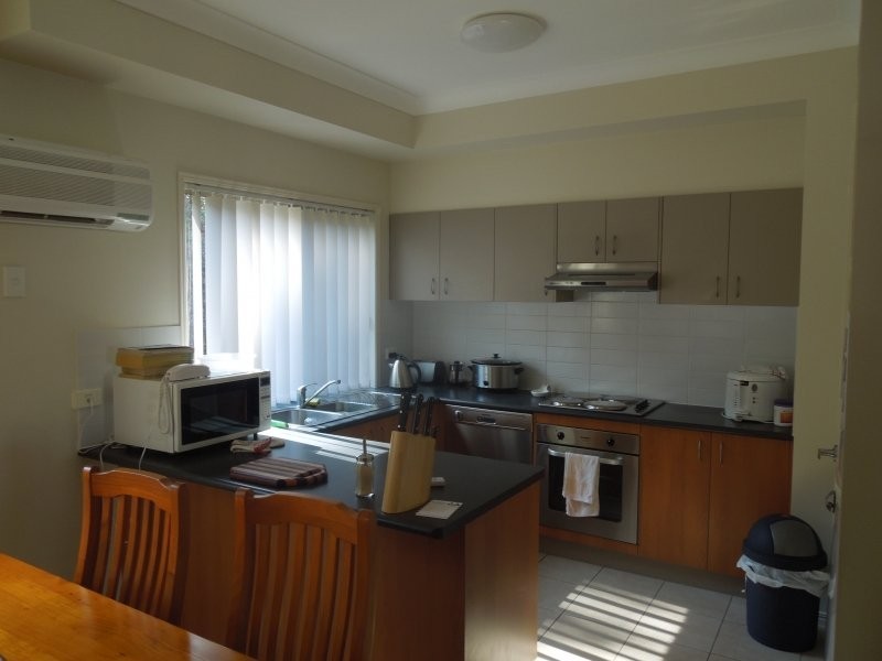 63 Johnston Street, Carina QLD 4152