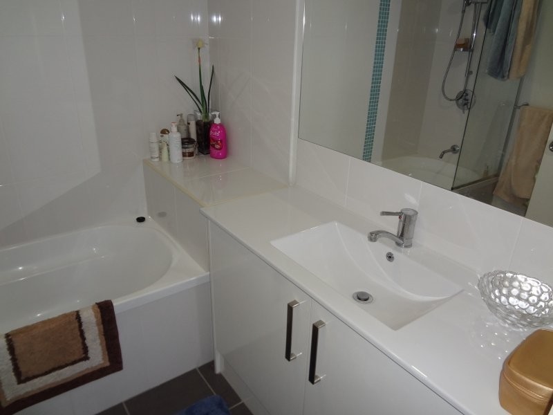 28 Hood Street, Sherwood QLD 4075