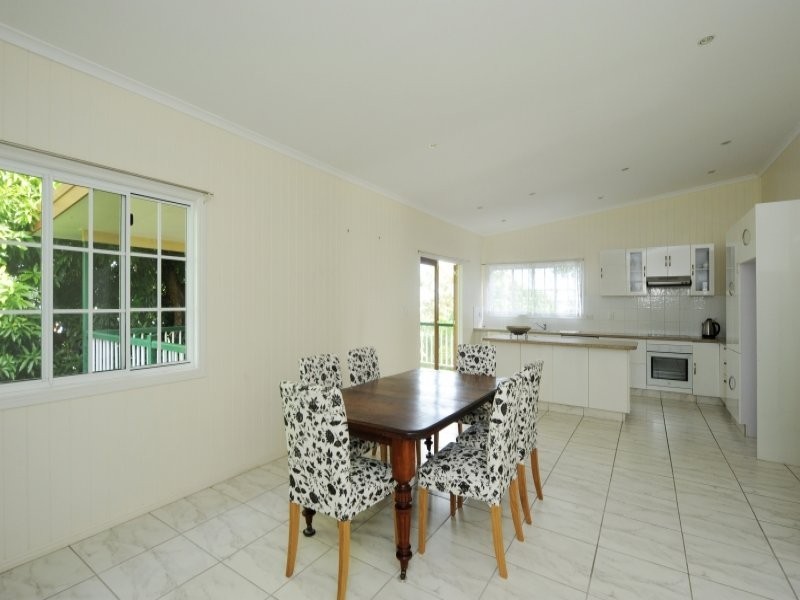 7 Rollo Street, West Gladstone QLD 4680