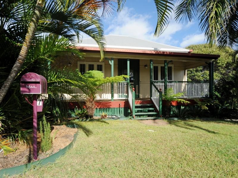 7 Rollo Street, Gladstone QLD 4680