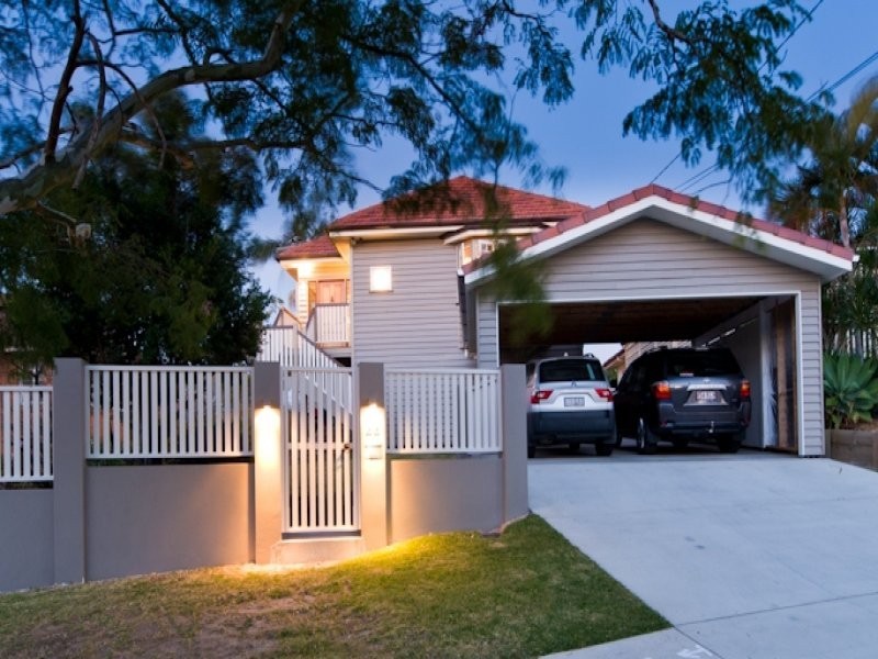 44 Brooks Street, Camp Hill QLD 4152