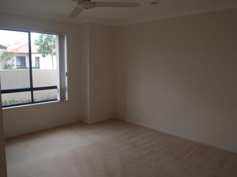 64 Gilston Road, Nerang QLD 4211