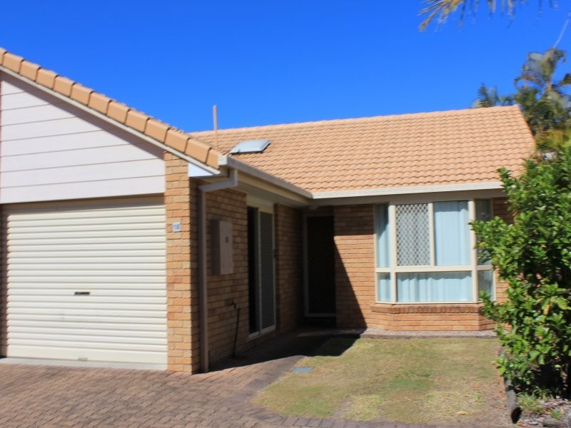 30 Meadowlands Rd, Carindale QLD 4152