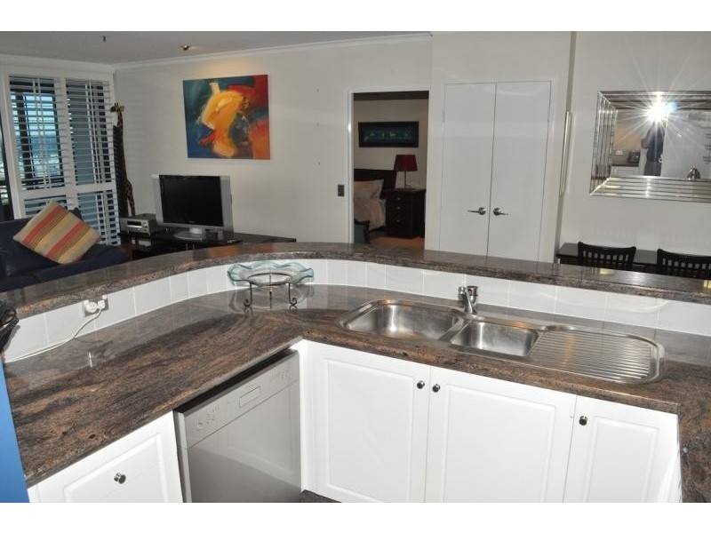 2 Goodwin St, Kangaroo Point QLD 4169