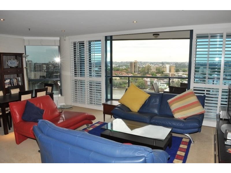 2 Goodwin St, Kangaroo Point QLD 4169