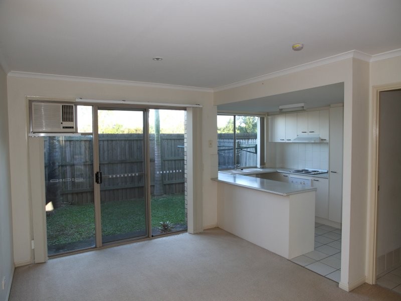 643 Pine Ridge Road, Biggera Waters QLD 4216