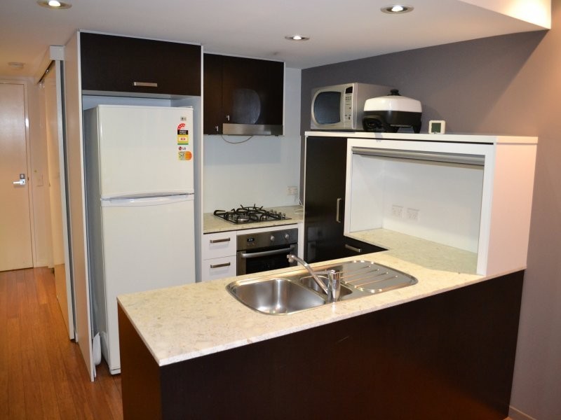 22 Barry Pde, Fortitude Valley QLD 4006