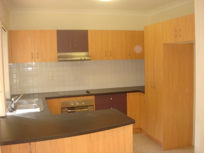 20 BROWN STREET, Labrador QLD 4215