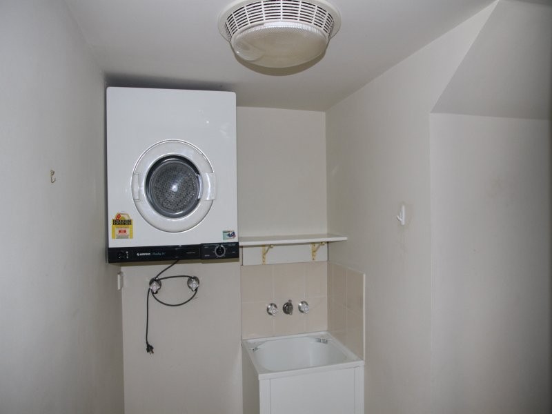 643 Pine Ridge Road, Biggera Waters QLD 4216