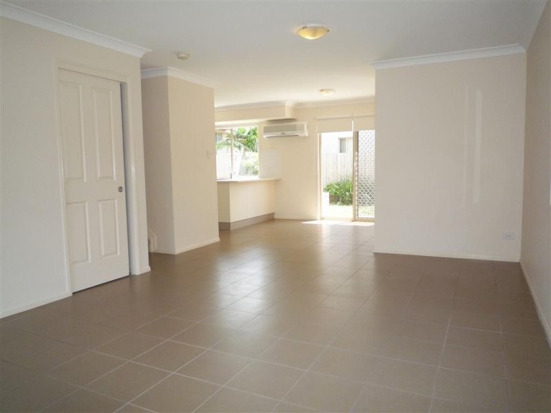 66 Johnston Street, Carina QLD 4152