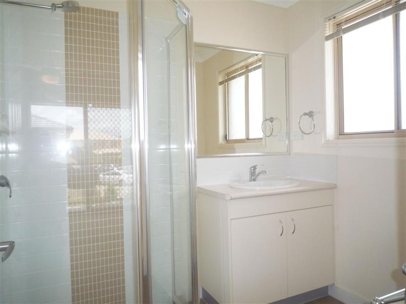 66 Johnston Street, Carina QLD 4152