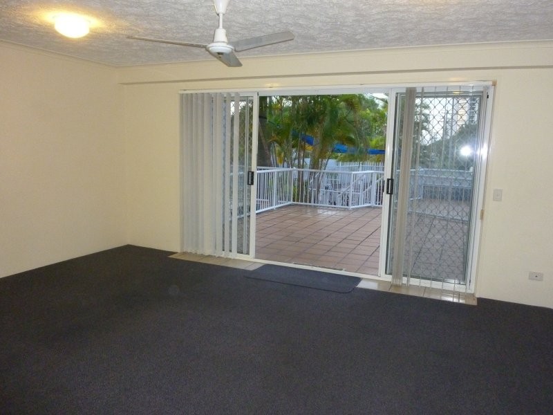 12 Whiting Street, Labrador QLD 4215