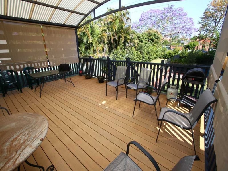 15 Kandanga Street, Eight Mile Plains QLD 4113