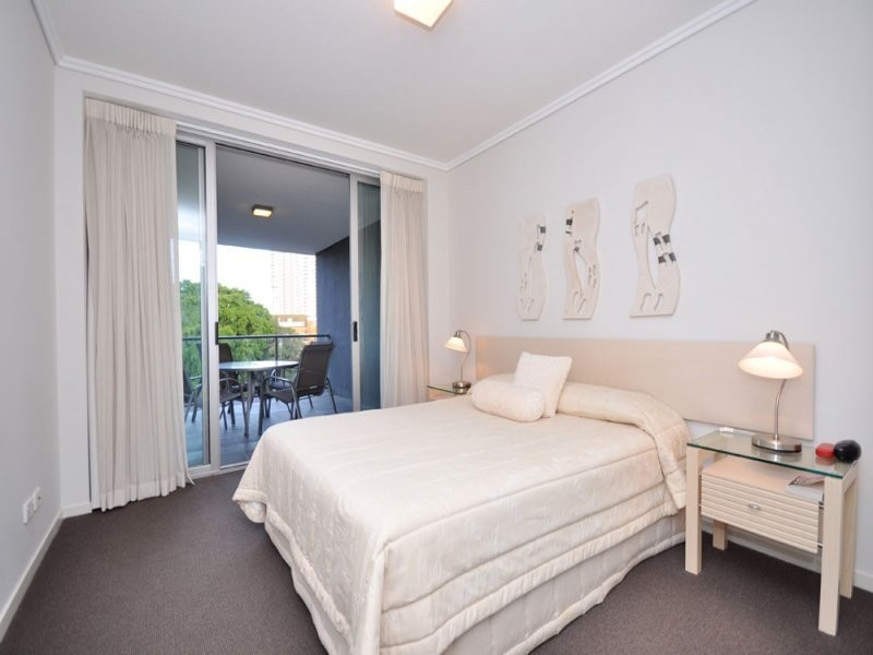 22 Barry Pde, Fortitude Valley QLD 4006