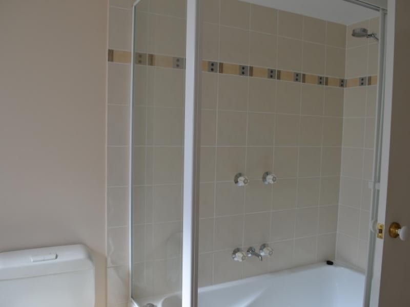 1880 GOLD COAST HIGHWAY, Burleigh Heads QLD 4220