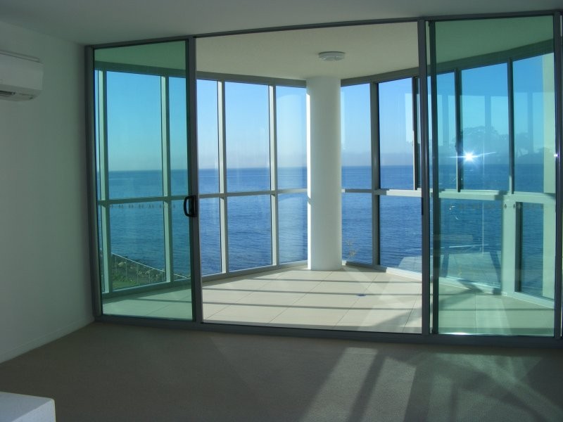 14 Oxley Ave, Woody Point QLD 4019