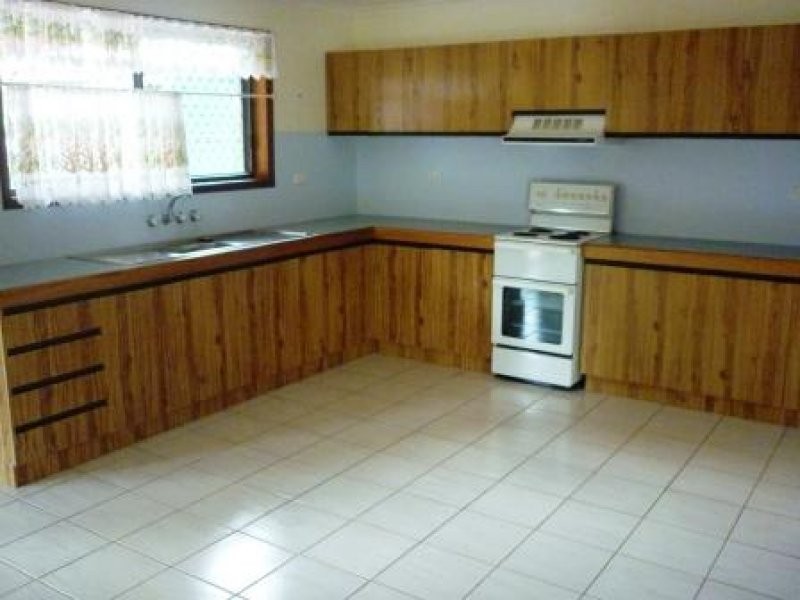 3 Cullen Avenue, Torquay QLD 4655