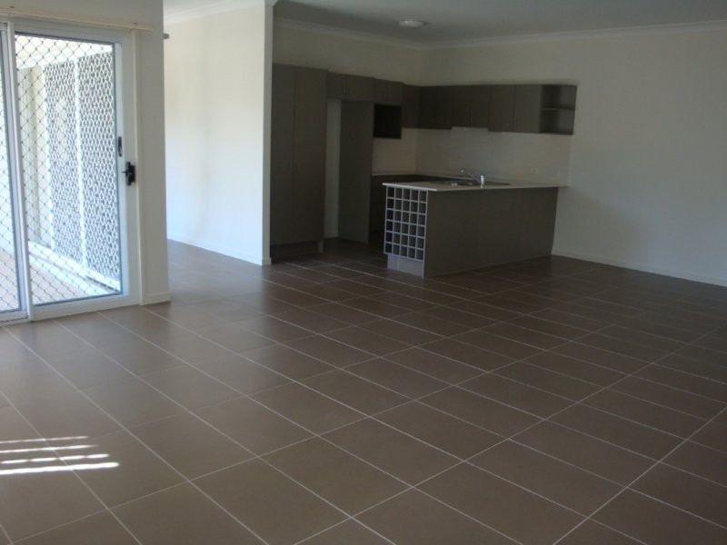 1 Wright Court, Upper Coomera QLD 4209