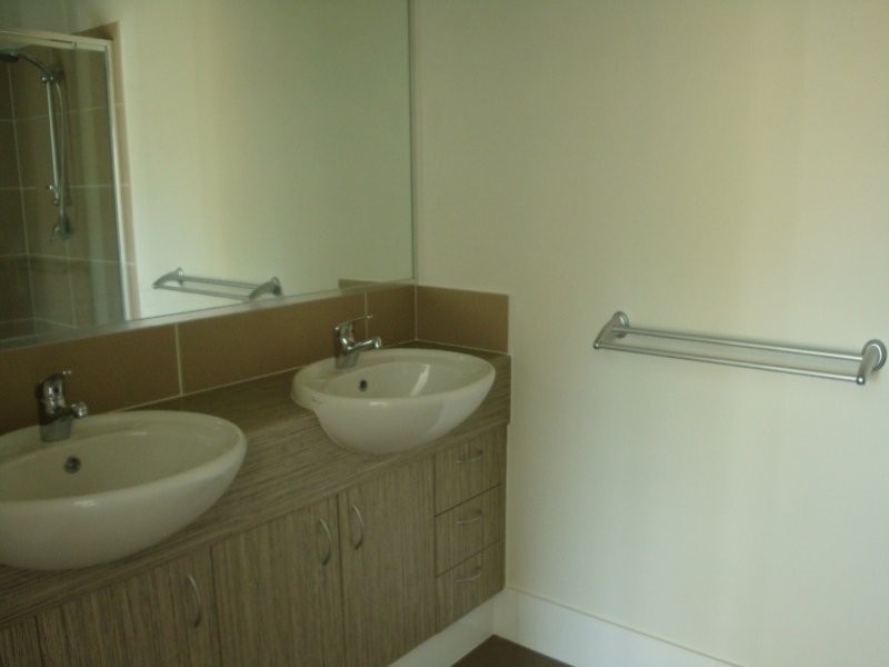 1 Wright Court, Upper Coomera QLD 4209